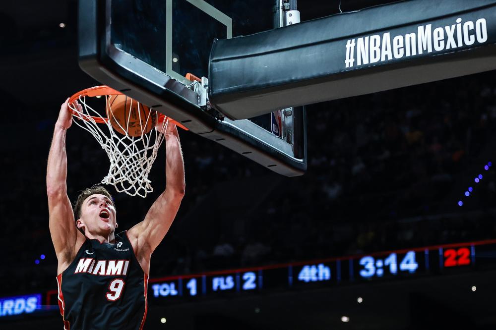 但在他下场 但在他下场