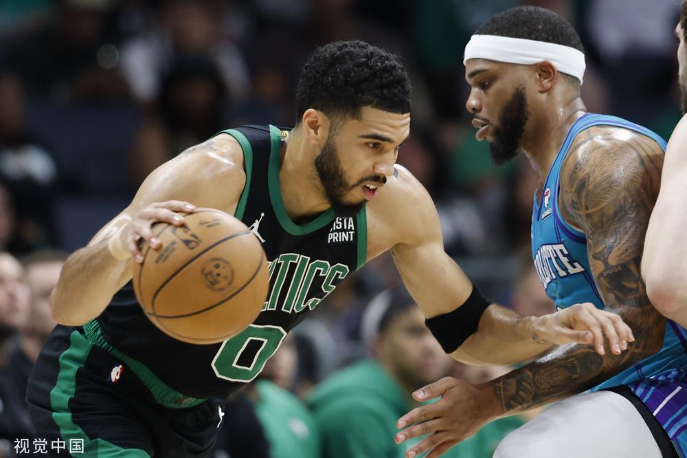 更广泛地看 更广泛地看