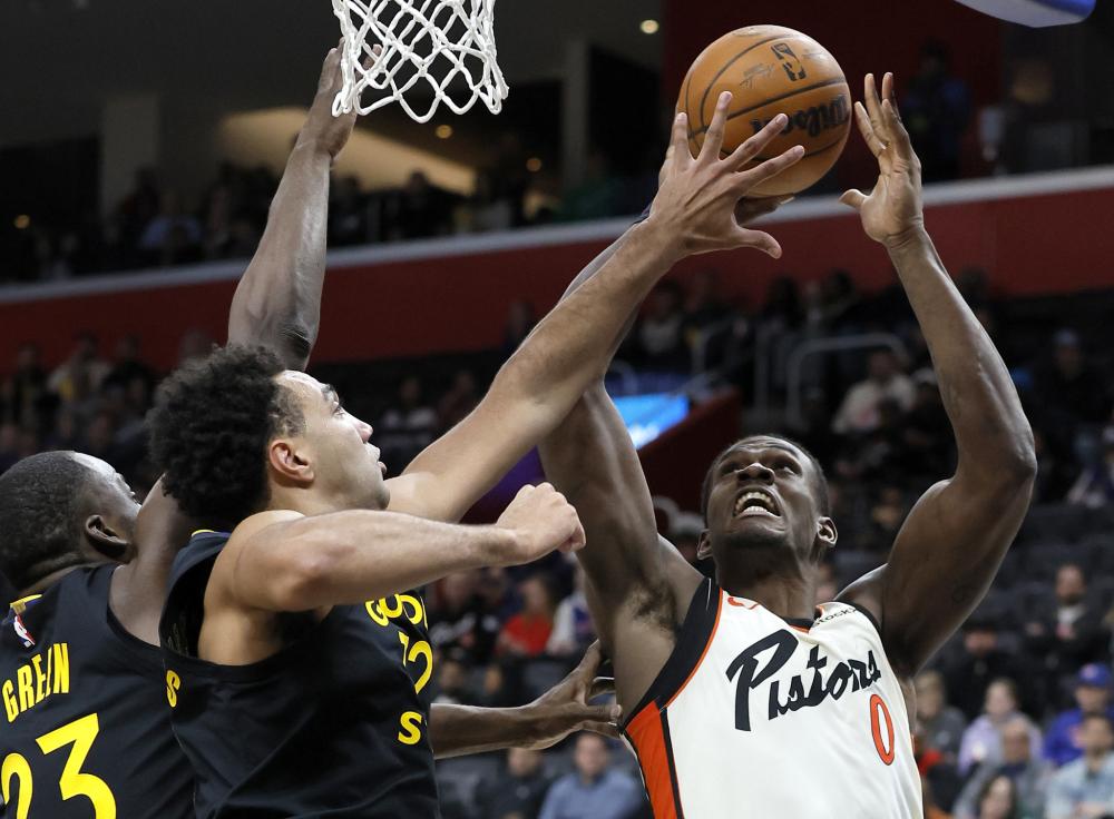 在高压防守 在高压防守